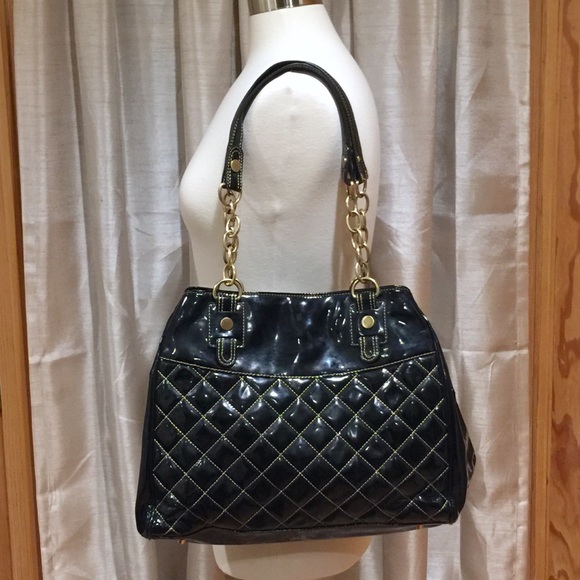 Maxx New York Handbags - 🤢🤮 4/$18 Maxx New York Signature Bag